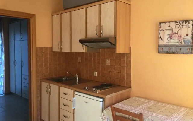 eleni studios
