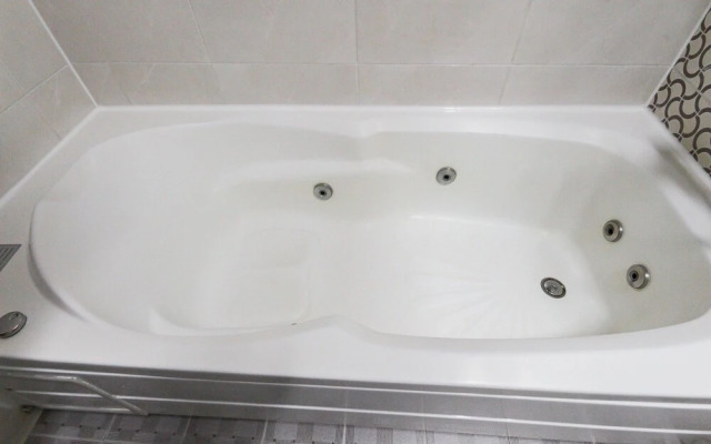Jinju Hotel Daom