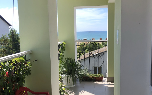 Малибу (Саки)