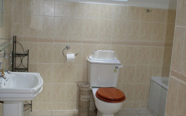 Lios Mór - 5 bed self catering house