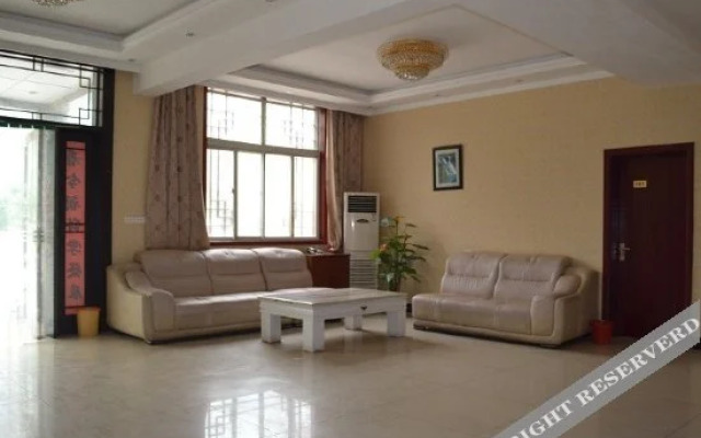 Yuntai Mountain Changhong Hotel Xiuwu No. 1