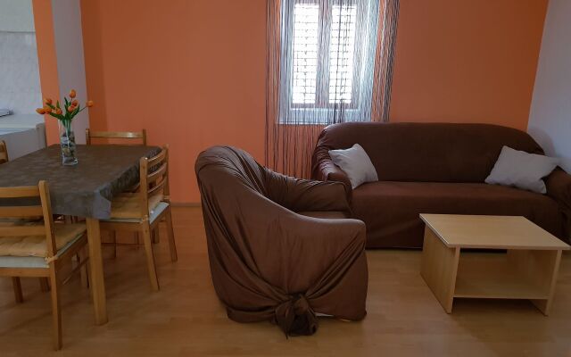 Apartment Jakov - old town center: A1 Nin, Zadar riviera