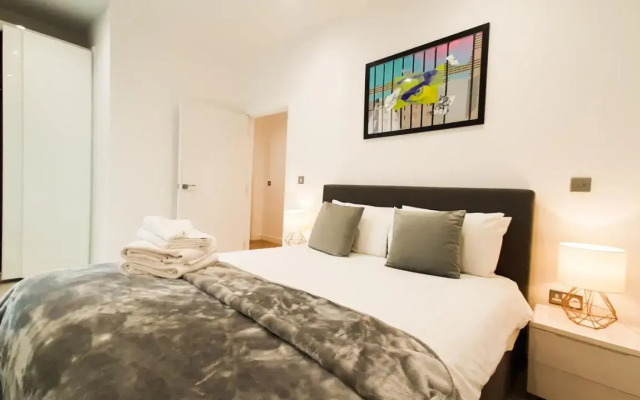 Heathrow Central Apartments By Mysquare