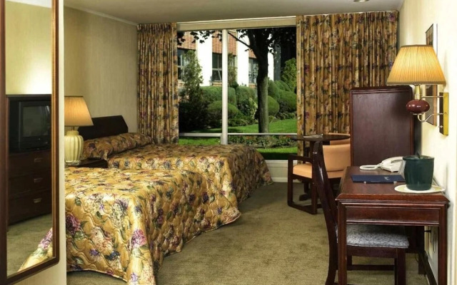 Gateway Inn