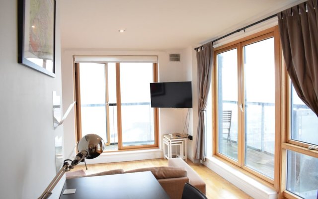 1 Bedroom Apartment With Balcony Near Olympic Park