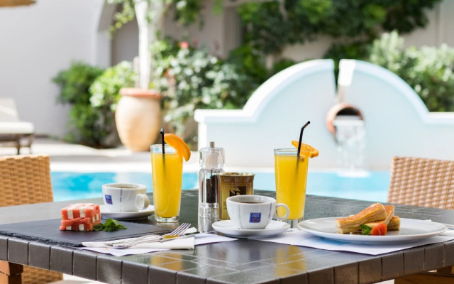 Parasol Luxury Hotel & Suites
