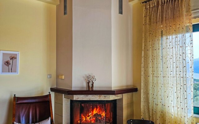 Villa Aitheras - Mountain View & Garden