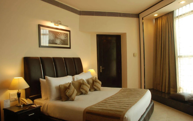 Hotel Shanti Palace