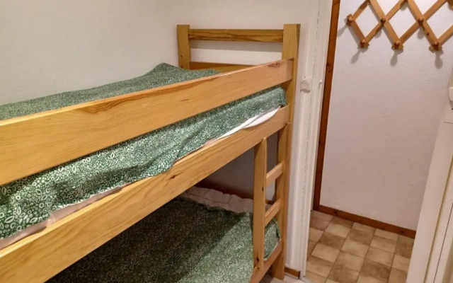 Appartement Le Biot, 2 pièces, 6 personnes - FR-1-573-56