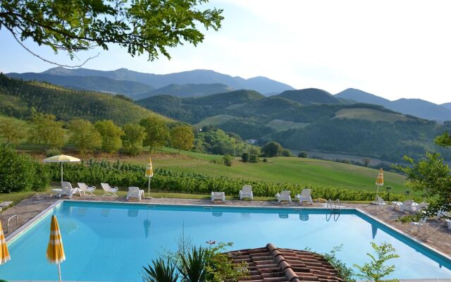 Studio in Cagli, With Shared Pool, Furnished Garden and Wifi