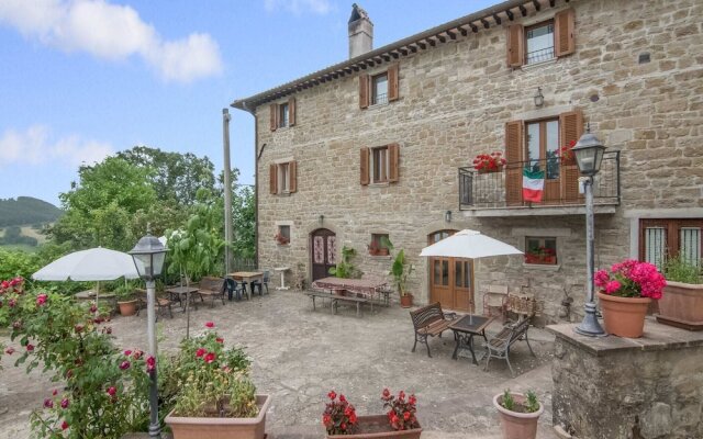 Sunny Apartment in Assisi With Garden and Terrace