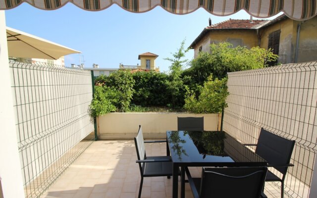Nice Booking - Le Mariline - Magnan