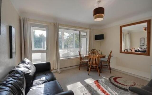 1 Mansard Court