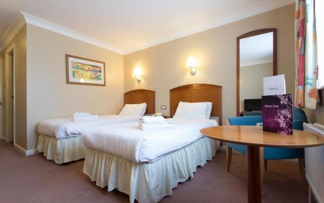 Roman Way Hotel