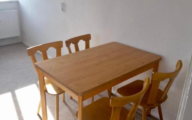 Karsdorf nahe Kanustation im Burgenlandkreis