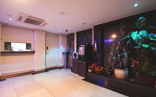 Somnus Hotel