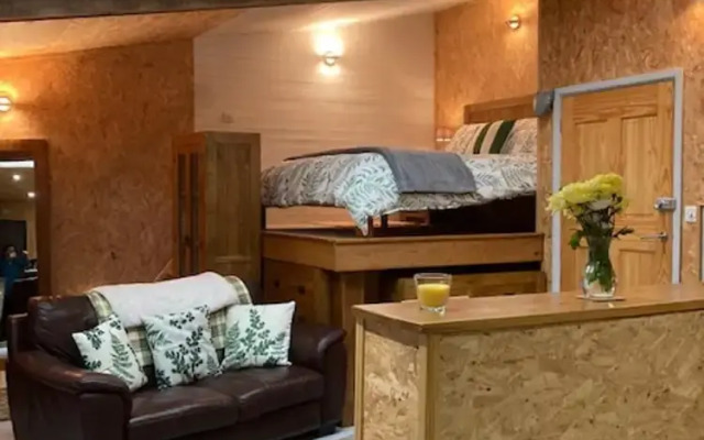 Unique Quirky Studio in Spreyton
