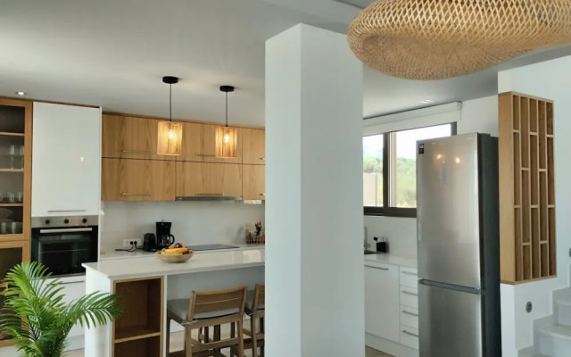 Oinolithos Luxury Villas