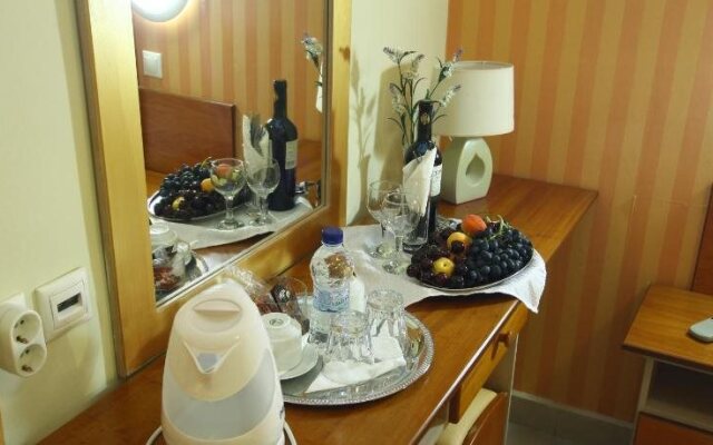 Mantas Hotel