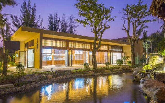 Romantic Coast Resort Maoming