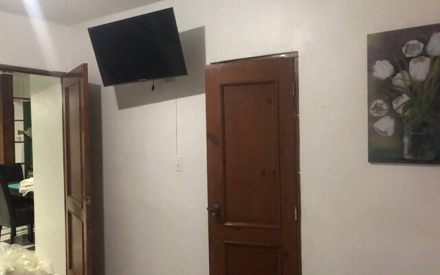 Cozy Apartment With Excellent Location