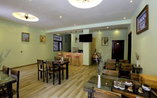 Siguniang Mountain Metok Light Inn