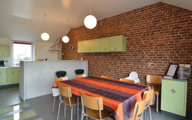 A Cosy Vintage Loft to Discover, Ideal for Exploring the Region by Bike