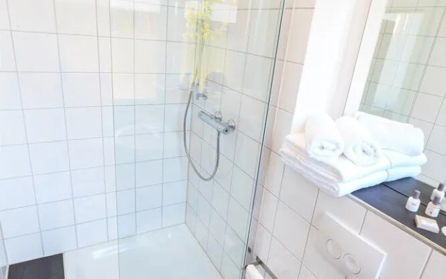 Ruhr Inn Hotel & Hostel