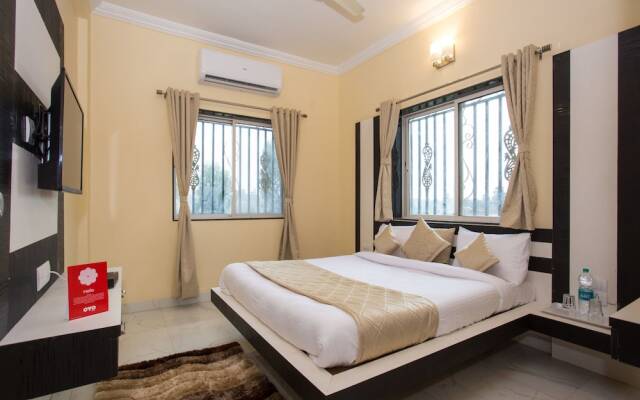 OYO 11439 Shivanya Palace