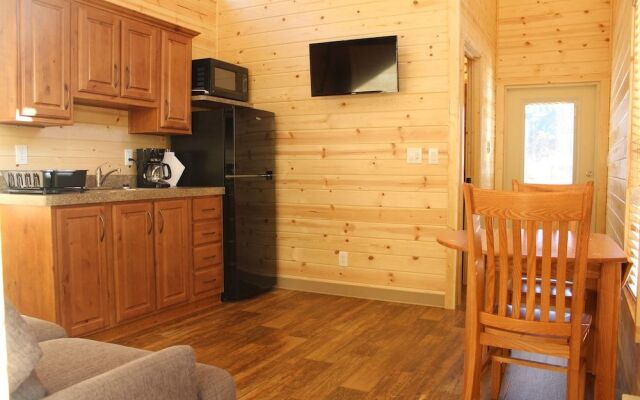 Glenwood Canyon Resort