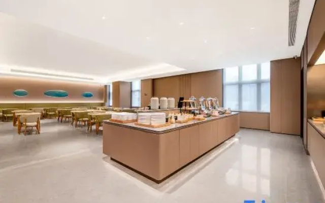 JI Hotel (Jinan Gongyebei Road Longhu Tianjie Branch)