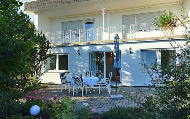 Apartment With Nearby Lake in Welferode