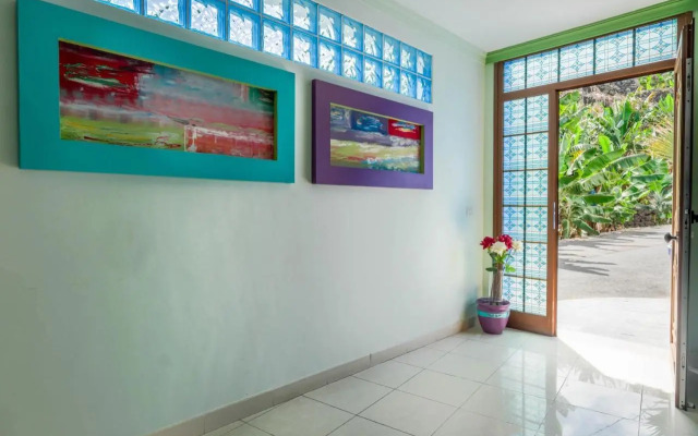 Casa Las Cañas