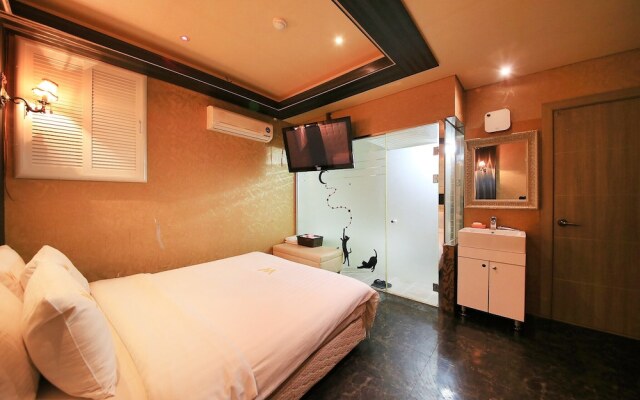 Chang-dong M Motel