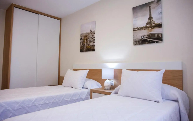 Laros Pios Alojamiento