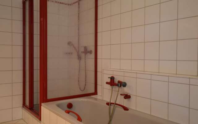 Comfy Apartment in Zendscheid near Forest