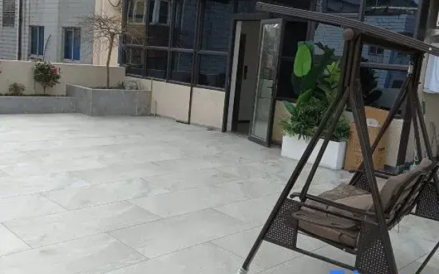 Taizhou Lazy Dongjia Siying Apartment