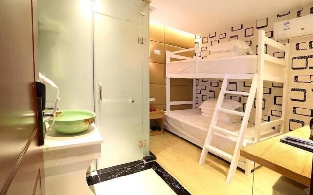 Lushang Tianjie Quick Hotel