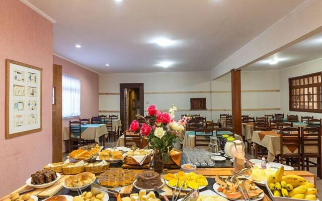 Garden Hotel