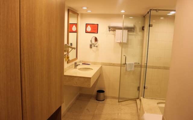Red Fox Hotel Chandigarh