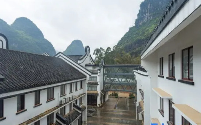 Floral Hotel·Huangyao Yue Ancient Town Hotel