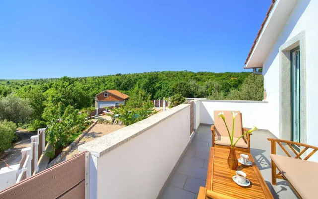 Tranquil Getaway Polje Villa With Pool