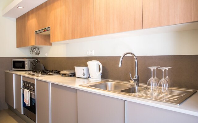 B03 - Luxury 2 Bedroom near Marina Park by DreamAlgarve