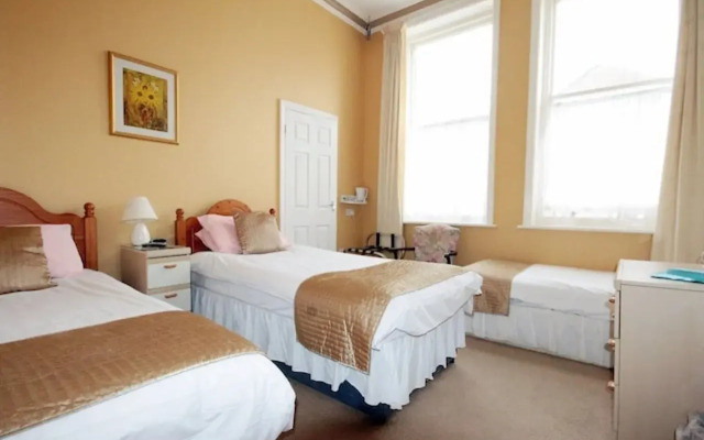 Marine Parade Hotel