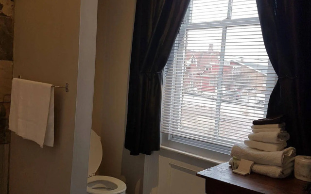 Suites of Euston