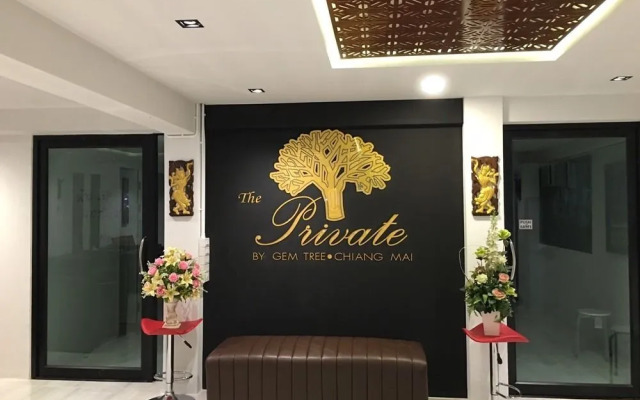 OYO 983 The Private Hotel