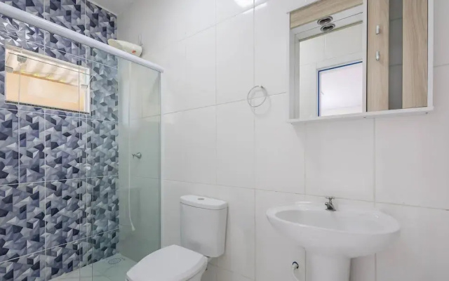 Casa 2Q c\/ churrasq. próx da praia JCA0001