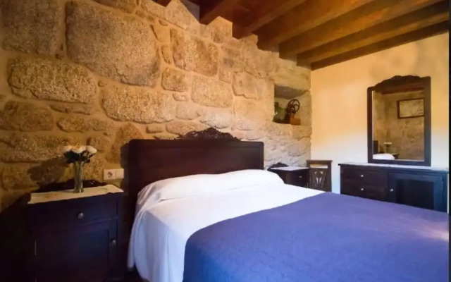 106307 House In Vilar De Parada