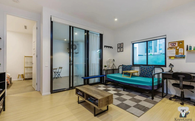 Kozyguru West End 10 Mins To City 1 Bed Apt + Free Parking Qwe017 – Guest Rooms – Brisbane