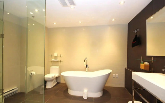 The Saint James Hotel, Ascend Hotel Collection